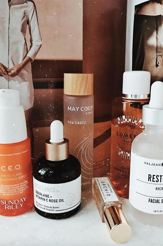 The Ultimate Guide to Oily Skin Care: Products, Routine & Tips