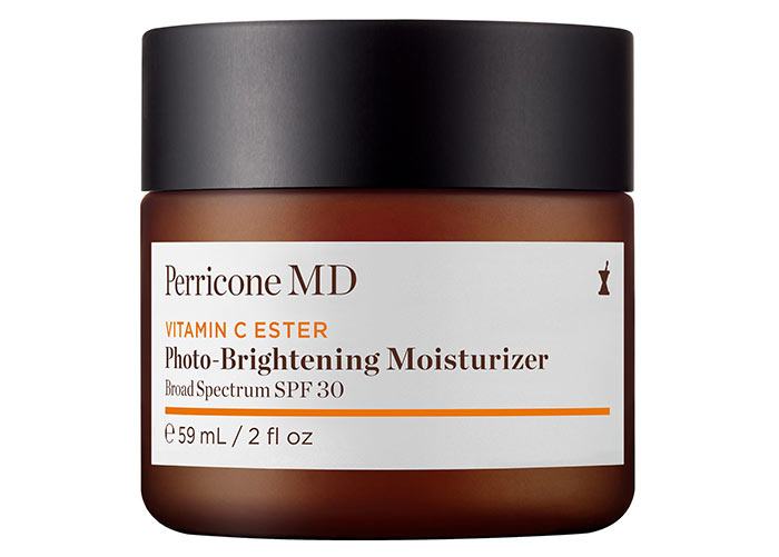 Summer Skincare: A Guide to Lightweight Routines & Sun Protection