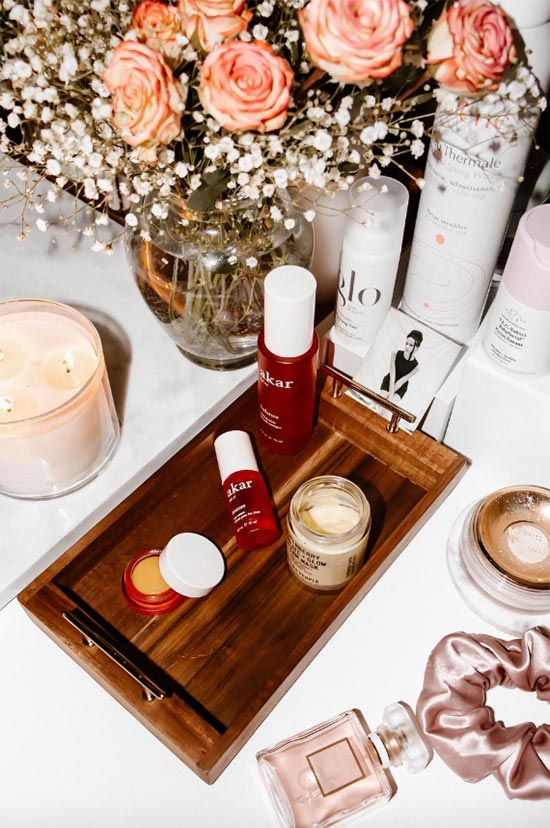 Summer Skincare: A Guide to Lightweight Routines & Sun Protection