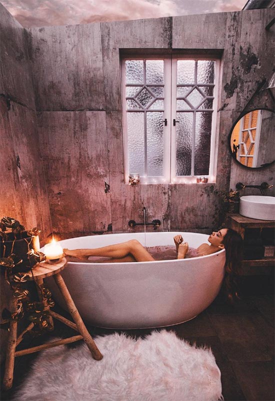 Milk Bath Benefits & DIY Recipes: Achieve Radiant Skin