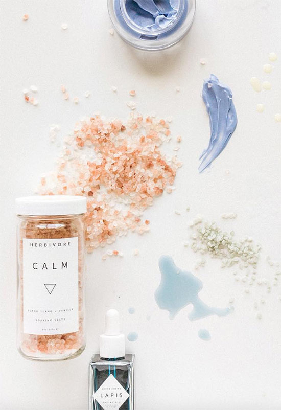 Best Bath Salts & Soaks for Stress Relief & Skin Health | Expert Guide