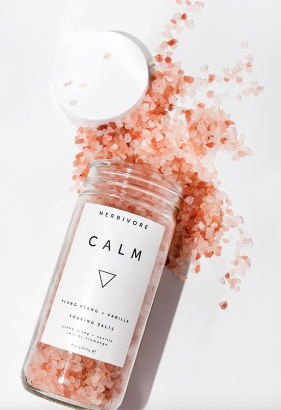 Best Bath Salts & Soaks for Stress Relief & Skin Health | Expert Guide