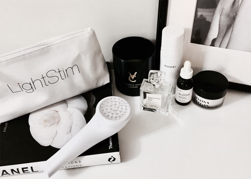 LED Light Therapy: Benefits, Science & At-Home Use