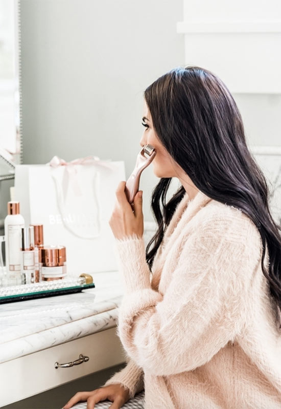 Microneedling at Home: A Comprehensive Guide to Derma Rollers