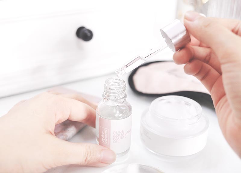 Best Oils for Acne-Prone Skin: A Comprehensive Guide
