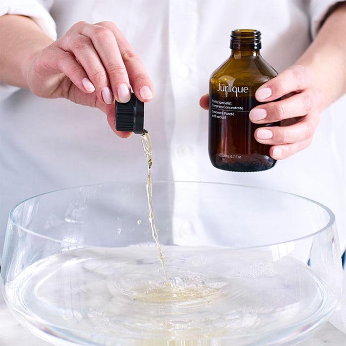 Best Oils for Acne-Prone Skin: A Comprehensive Guide