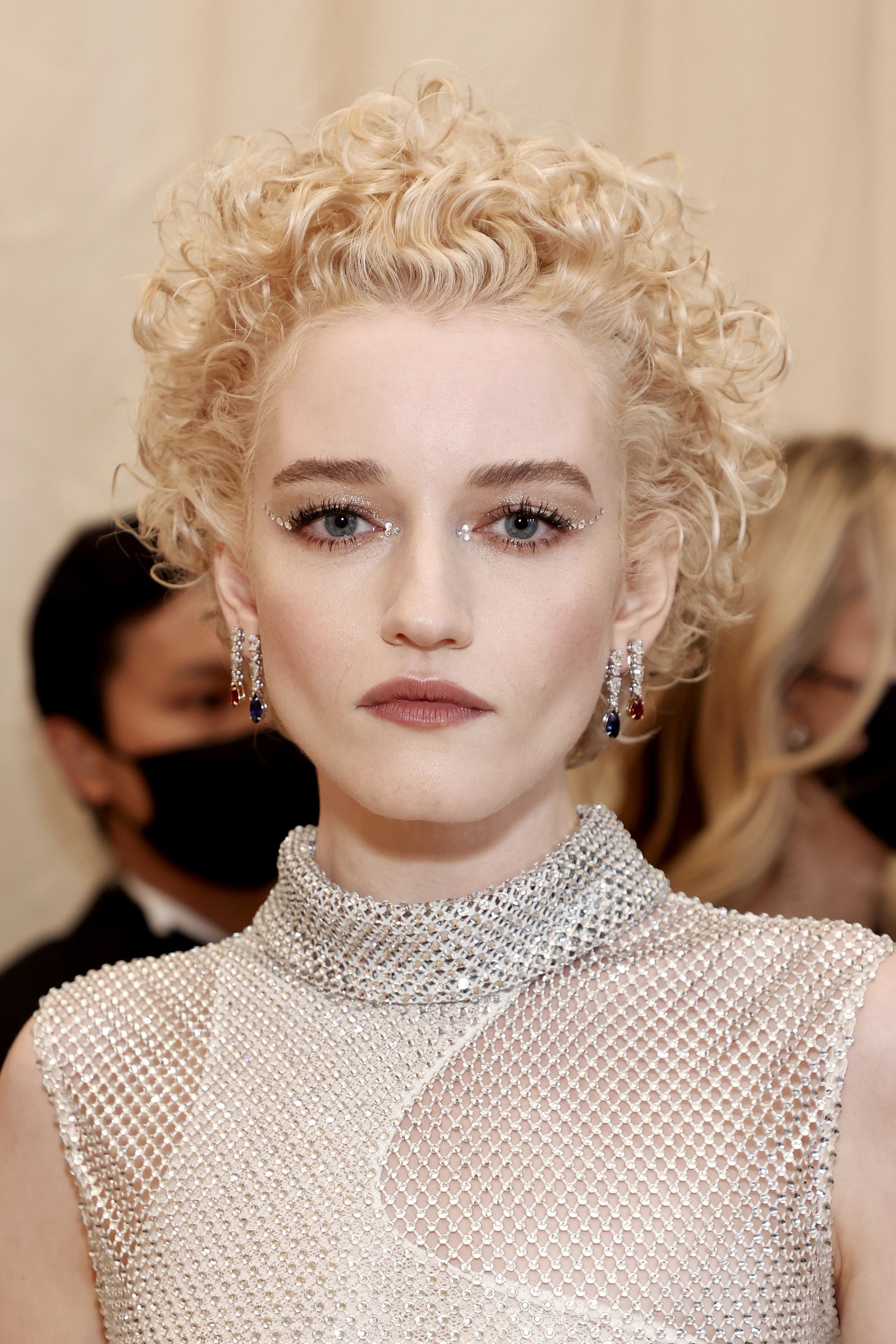 Curly Hairstyles: 75+ Stunning Styles to Embrace Your Texture