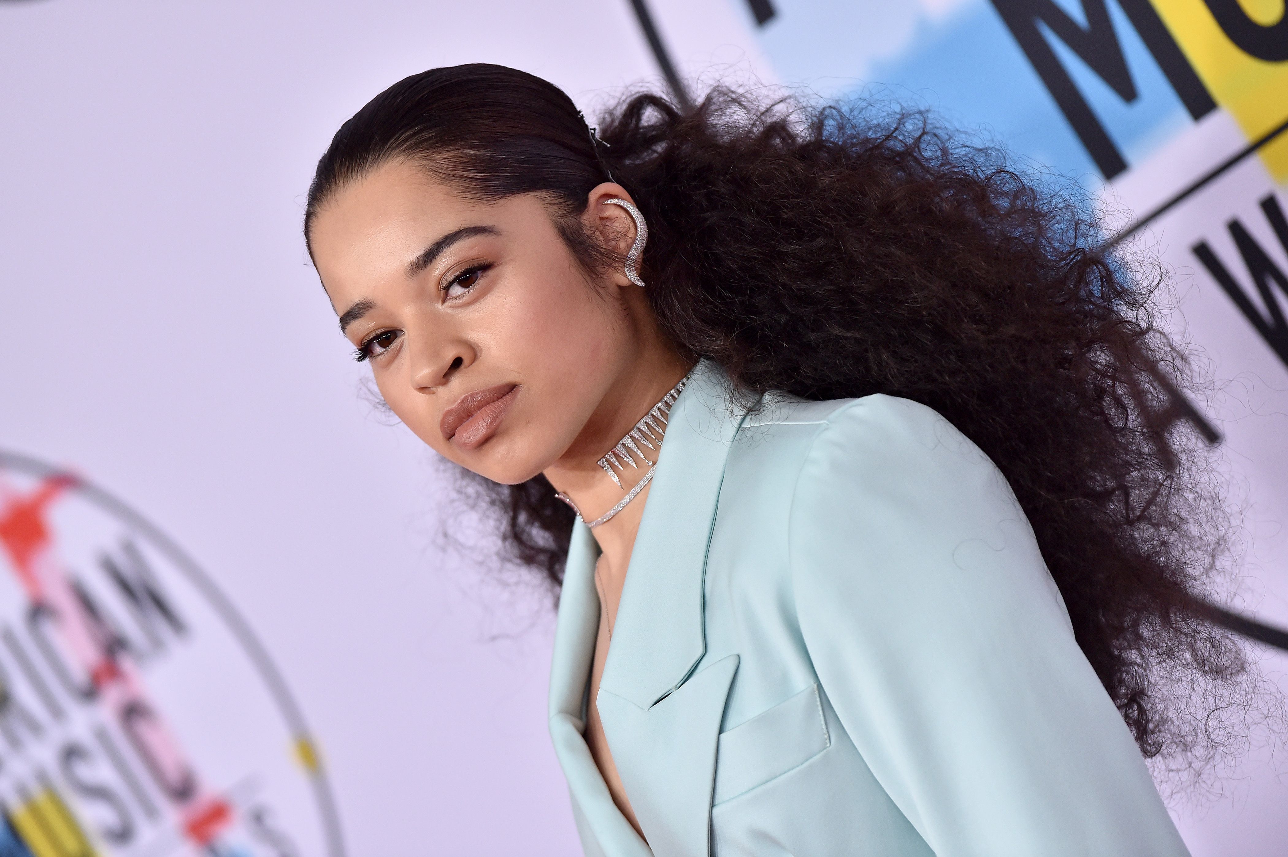 Curly Hairstyles: 75+ Stunning Styles to Embrace Your Texture