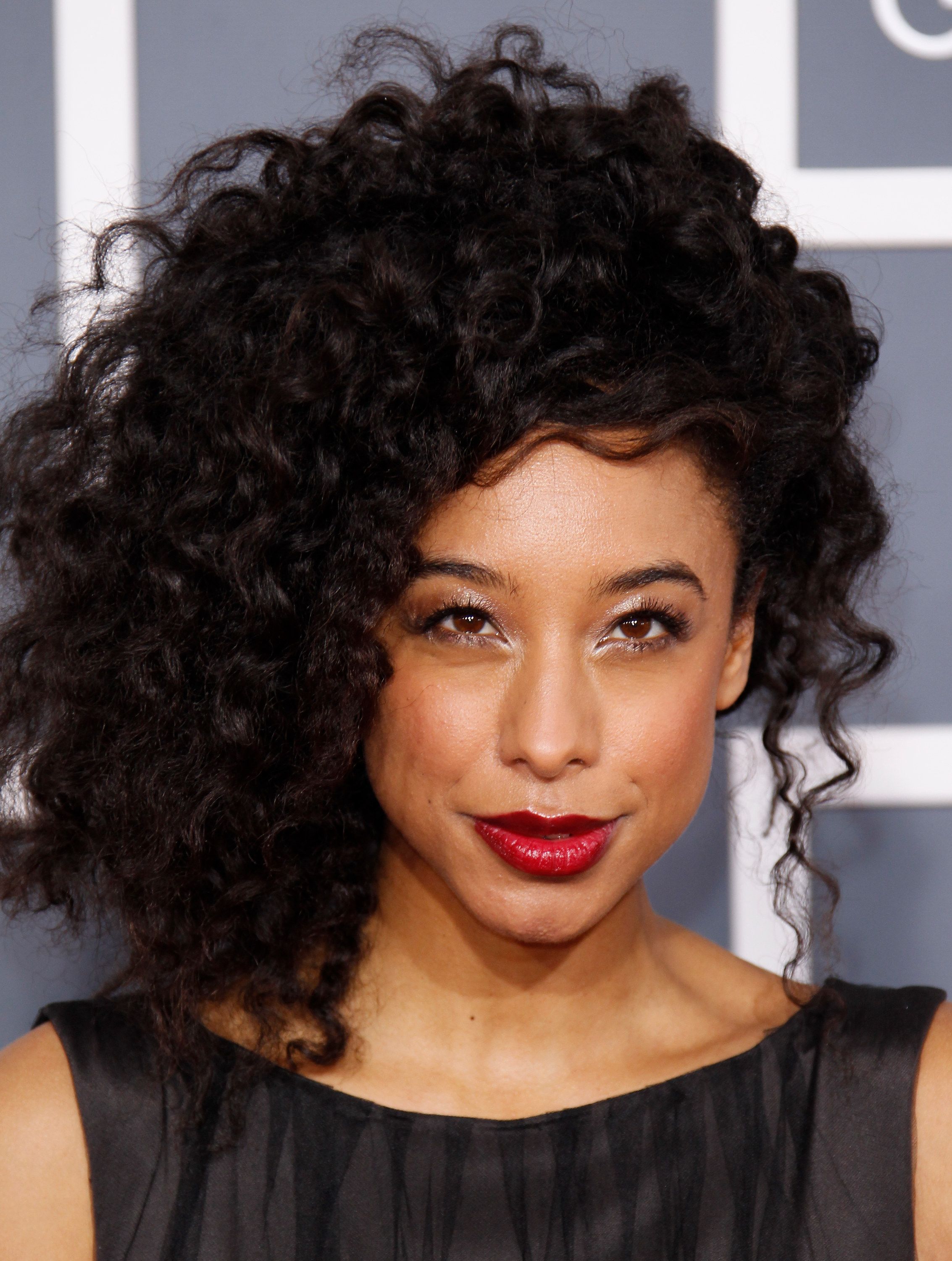 Curly Hairstyles: 75+ Stunning Styles to Embrace Your Texture