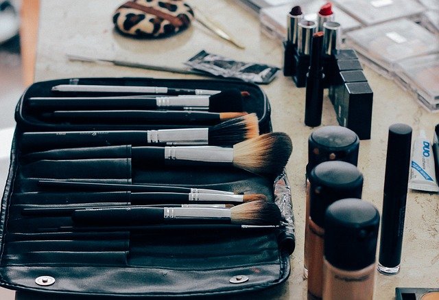 Elite Permanent Makeup Kit: A Comprehensive Gift Guide