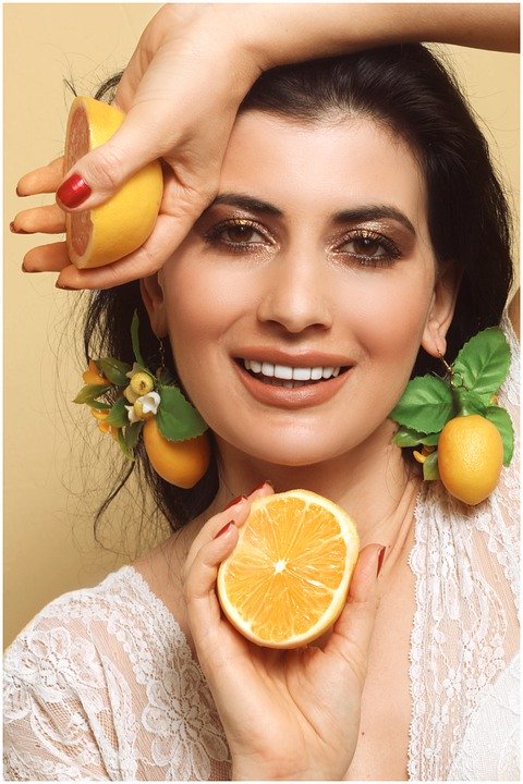 Natural Makeup for All Skin Types: Achieve a Radiant Glow