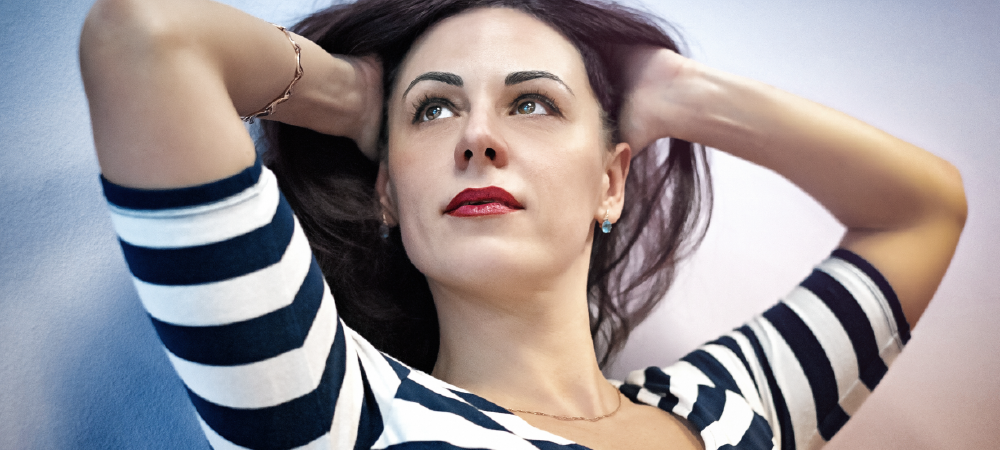 Achieve Effortless Waves: Expert Tips for Tousled Wavy Hair