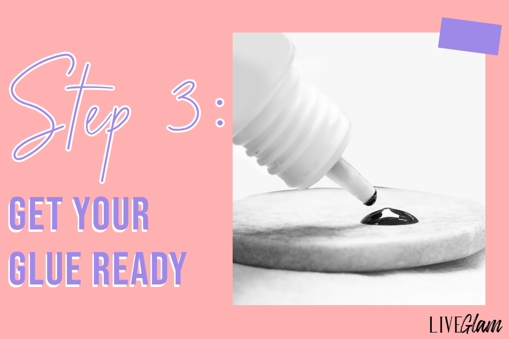 How to Apply False Eyelashes: A Step-by-Step Guide
