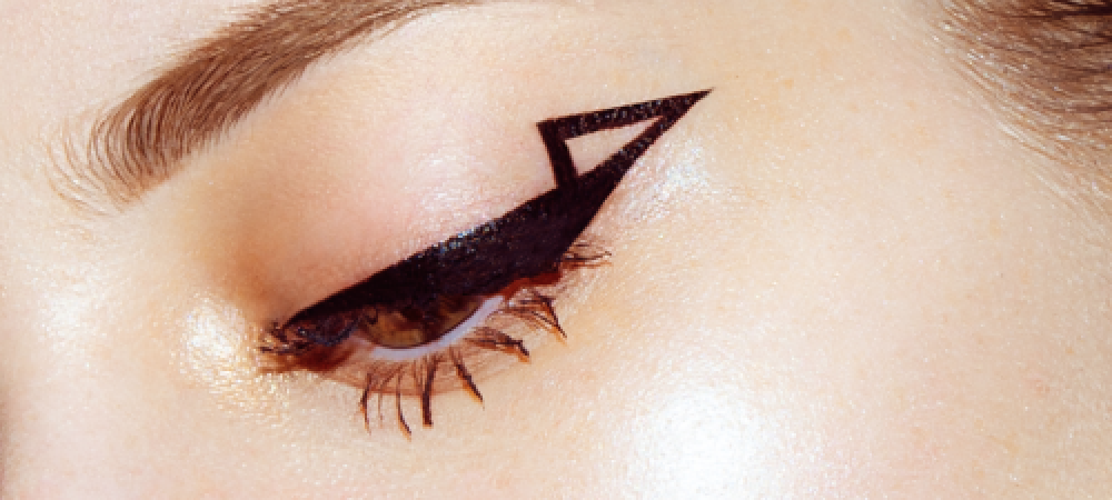 Pinterest-Inspired Eyeliner Looks: Styles & Tutorials
