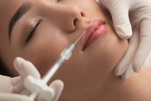 Hyaluronic Acid Side Effects: Risks, Prevention & Expert Insights