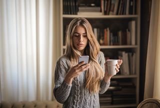 Navigating No Contact: 5 Reasons to Avoid Contacting Your Ex