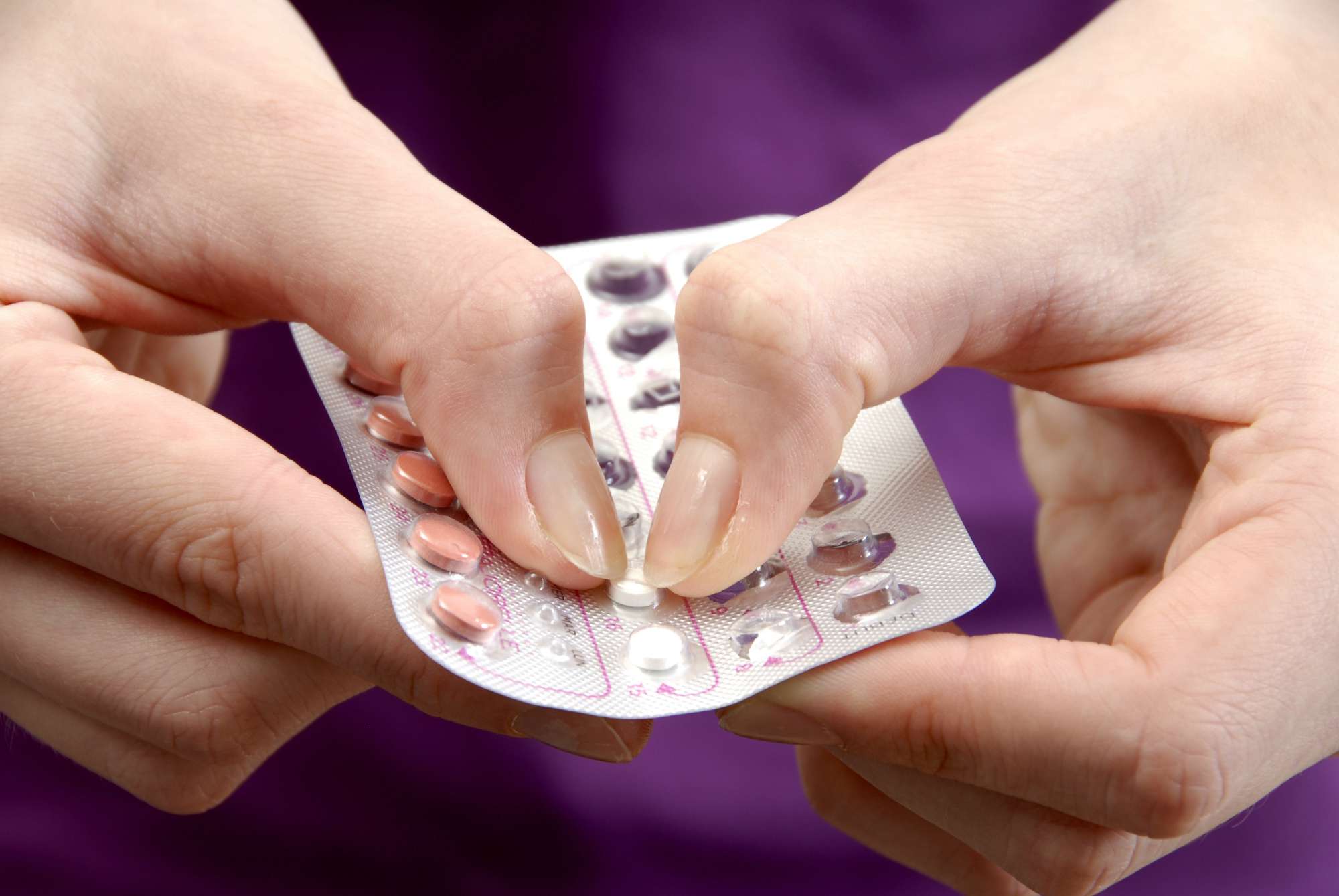 Oral Contraceptives: Effectiveness, How They Work & What to Expect