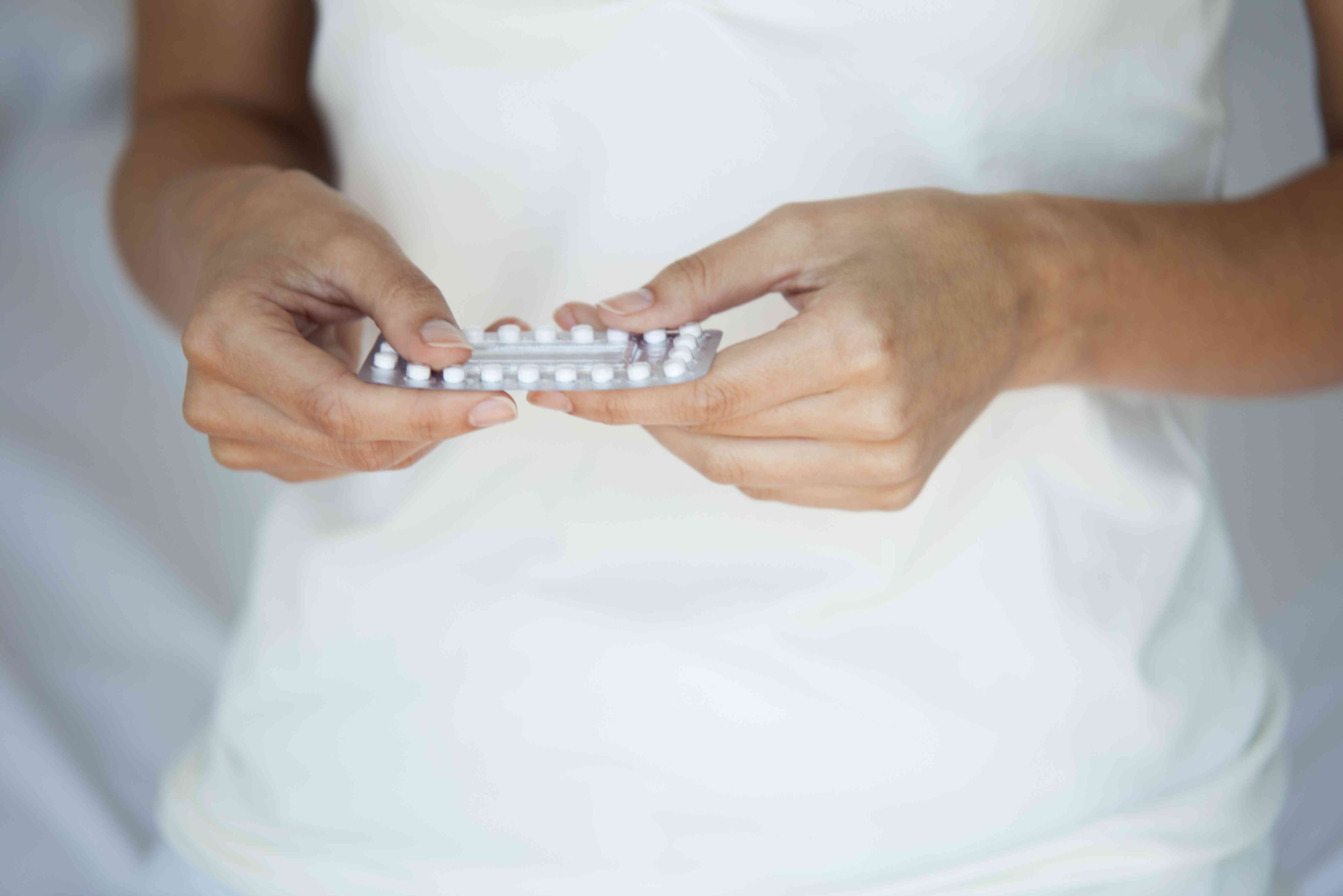 Missed Birth Control Pill? Understanding Pregnancy Risk & What to Do