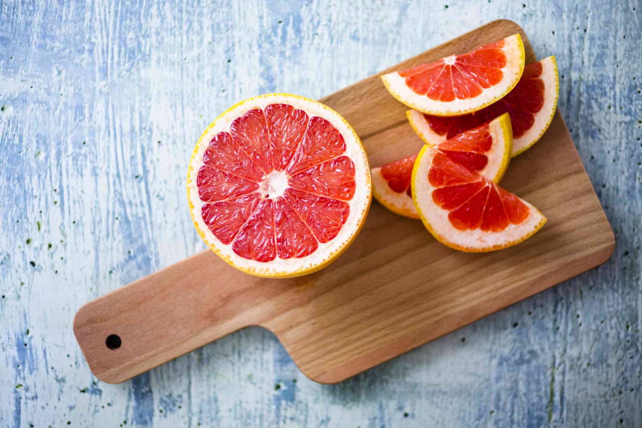 Grapefruit and Breast Cancer Risk: What the Research Shows
