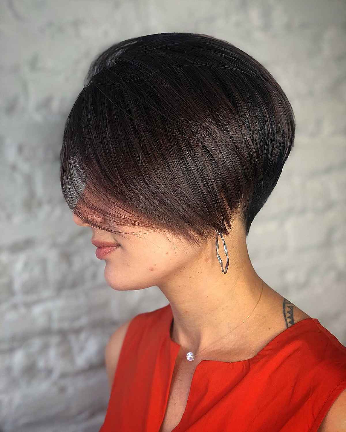 Pixie Bob Haircuts: 15 Stylish & Low-Maintenance Looks