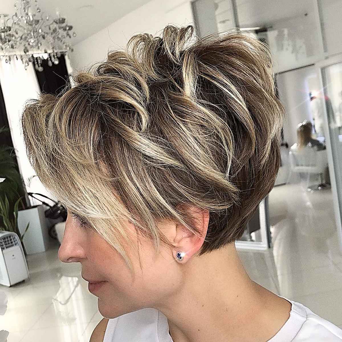 Long Pixie Bob Haircuts: 26 Stylish Ideas for a Unique Look