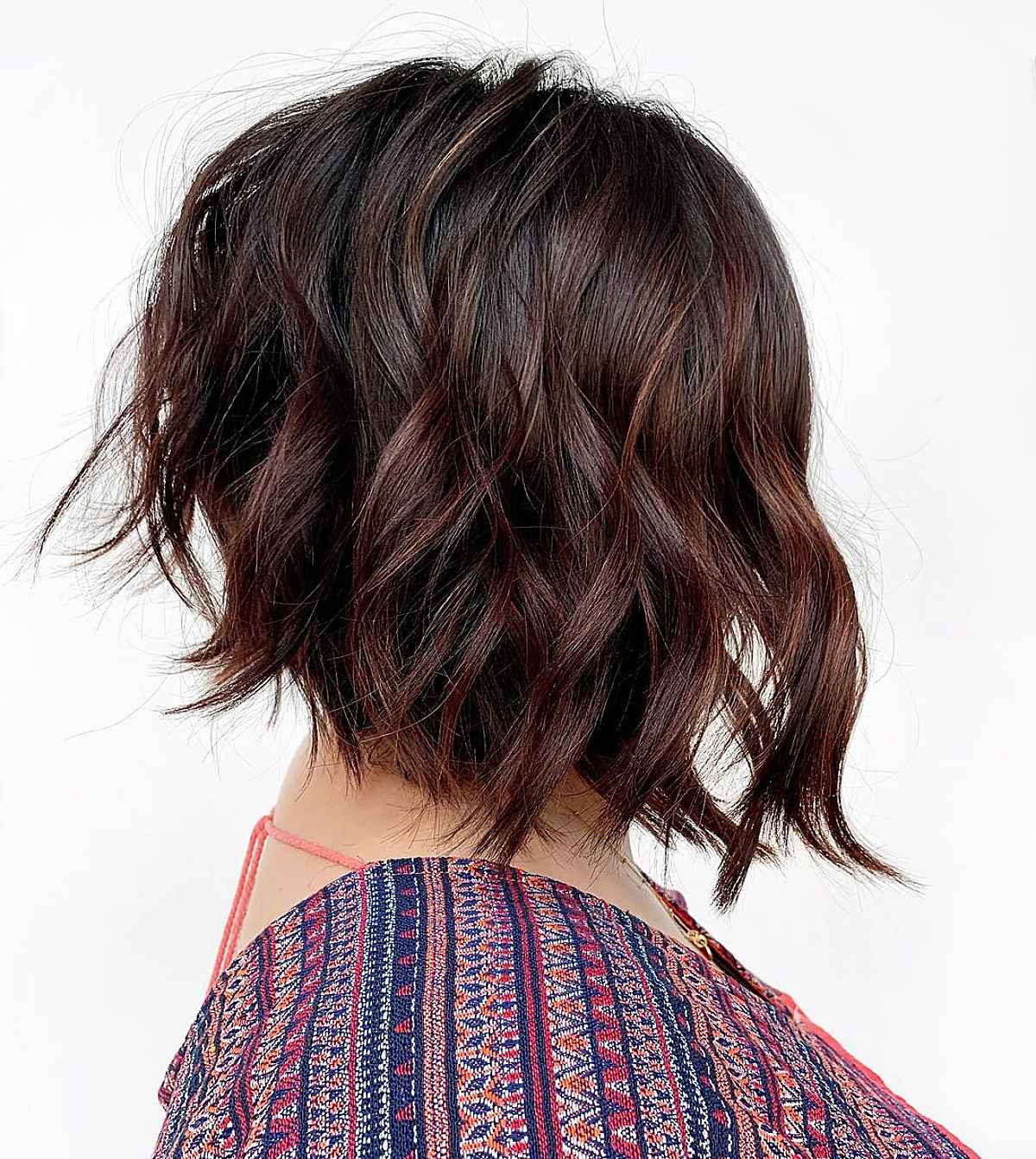 Inverted Bob Haircuts: 21 Stylish Ideas for a Modern Look