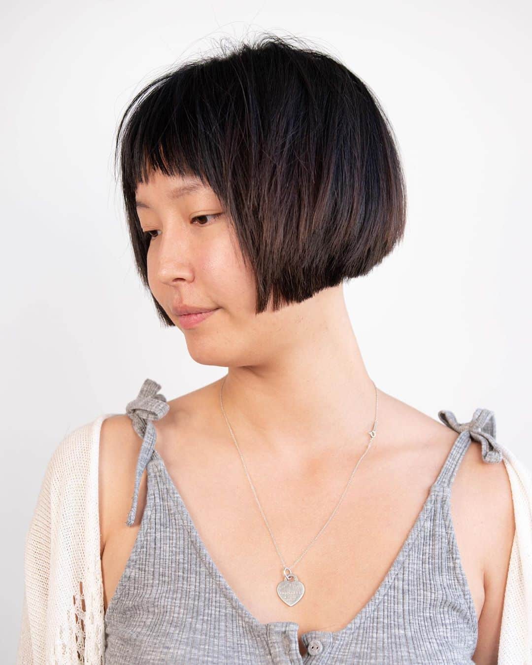 Best Short Haircuts for Asian Women: 2024 Trends & Styles