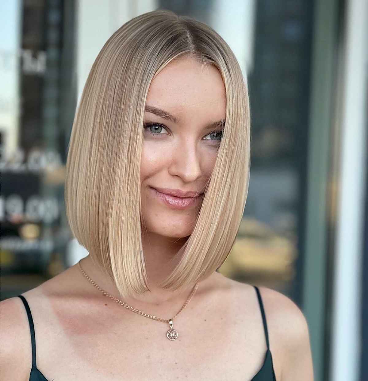 Long Bob (Lob) Hairstyles: 31 Chic Ideas for 2024