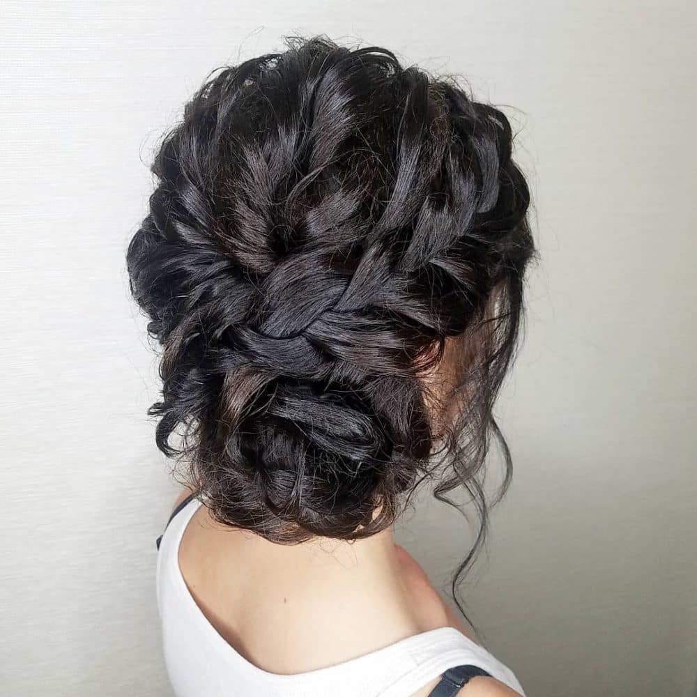 Easy Updos for Long Hair: Simple Styles for Every Occasion