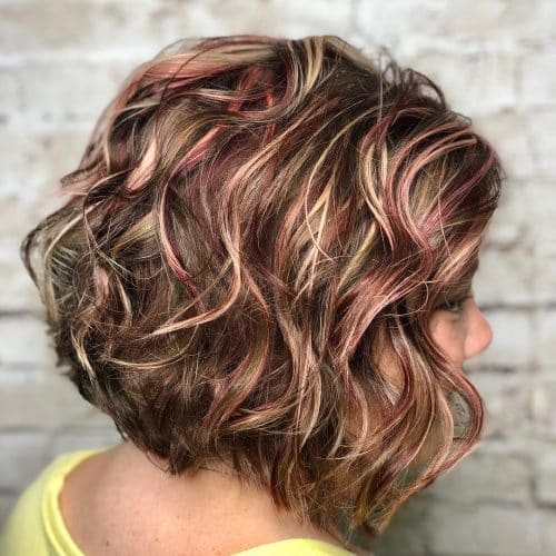 Light Brown Hair with Highlights: Stunning Ideas for Brunettes