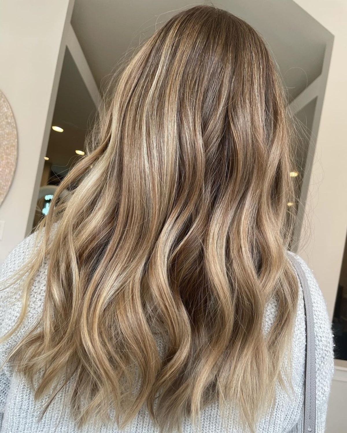 Lowlights: Enhance Your Hair Color with Depth & Dimension | [Your Brand]