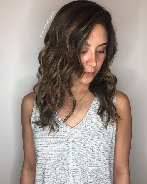 Caramel Highlights: Stunning Shades for Light & Dark Brown Hair | [Your Brand Name]