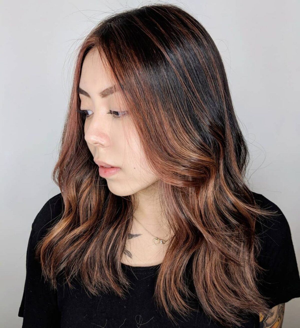 Rose Gold Highlights: 22 Stunning Looks for Every Hair Color