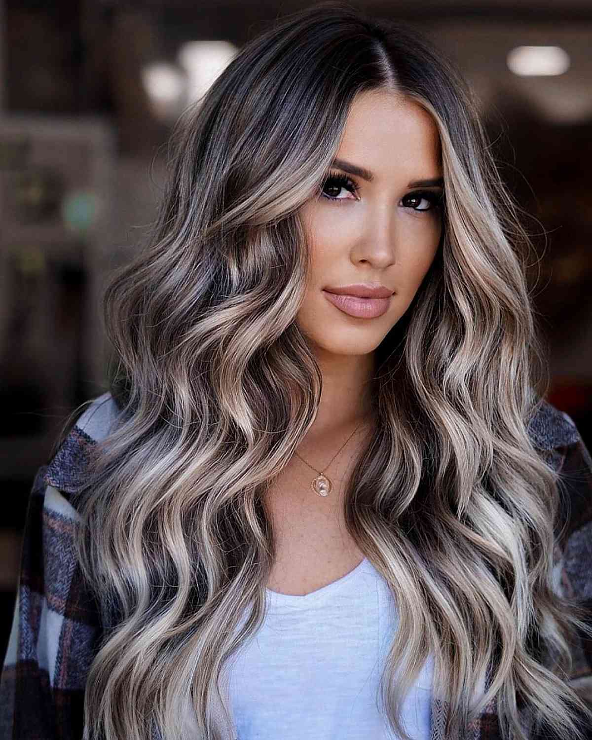 Dark Brown Balayage Hair Color Ideas: Stunning & Natural Highlights