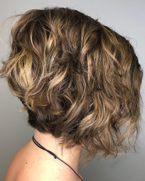 Wavy Bob Hairstyles: 46 Easy-to-Style Looks & Styling Tips