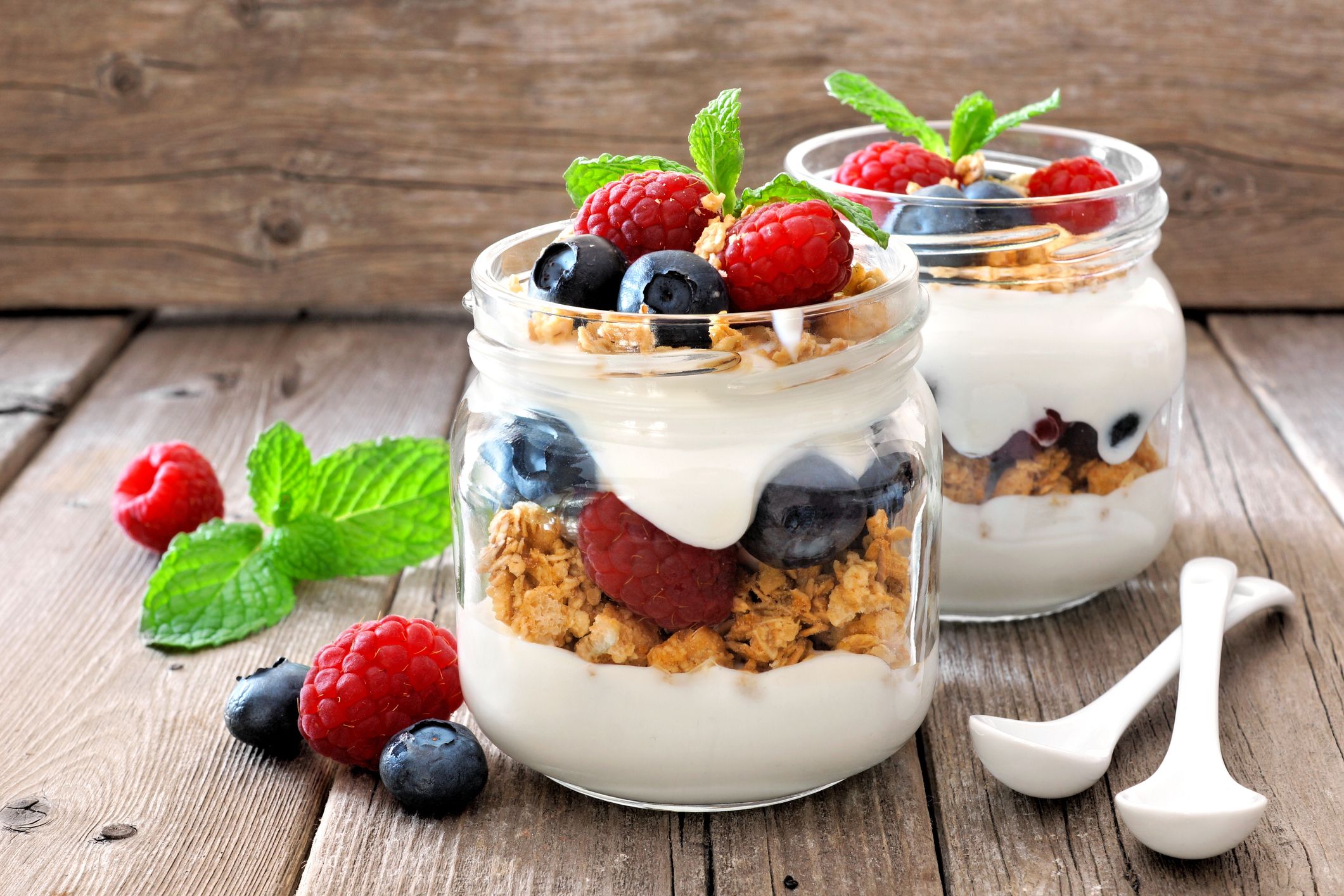 Flat Belly Foods: Dietitian-Approved Swaps for Reduced Bloating