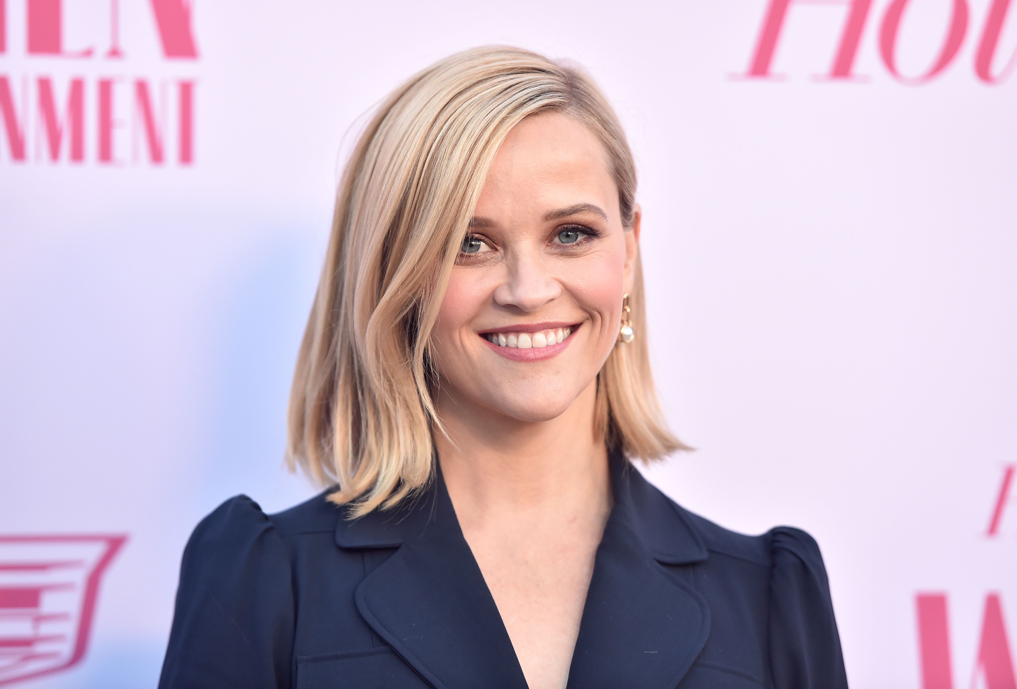 Reese Witherspoon s $13 Hydrating Face Mist: The Secret to Glowing Skin