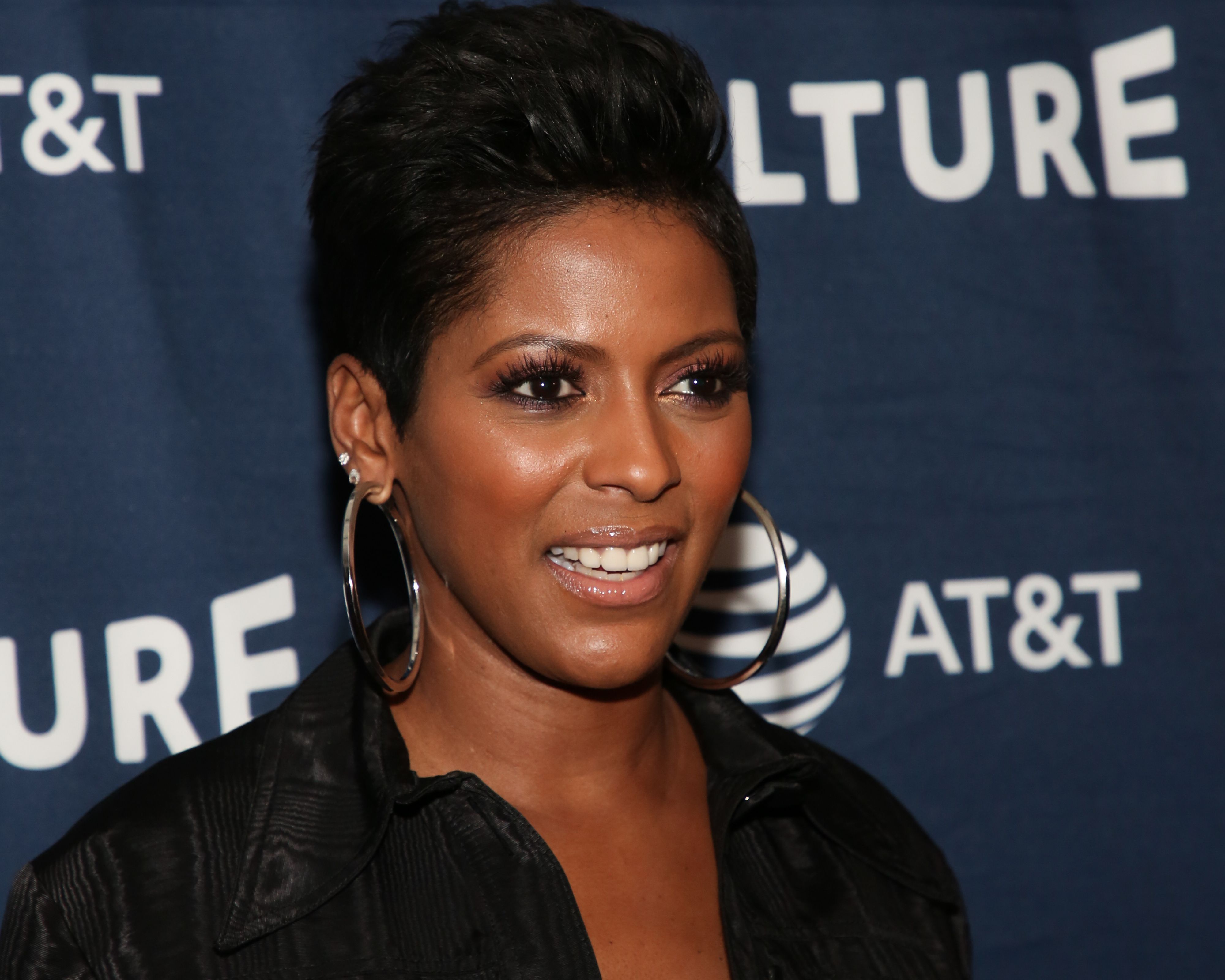 Tamron Hall s Secret to Radiant Skin: Her Favorite Moisturizer