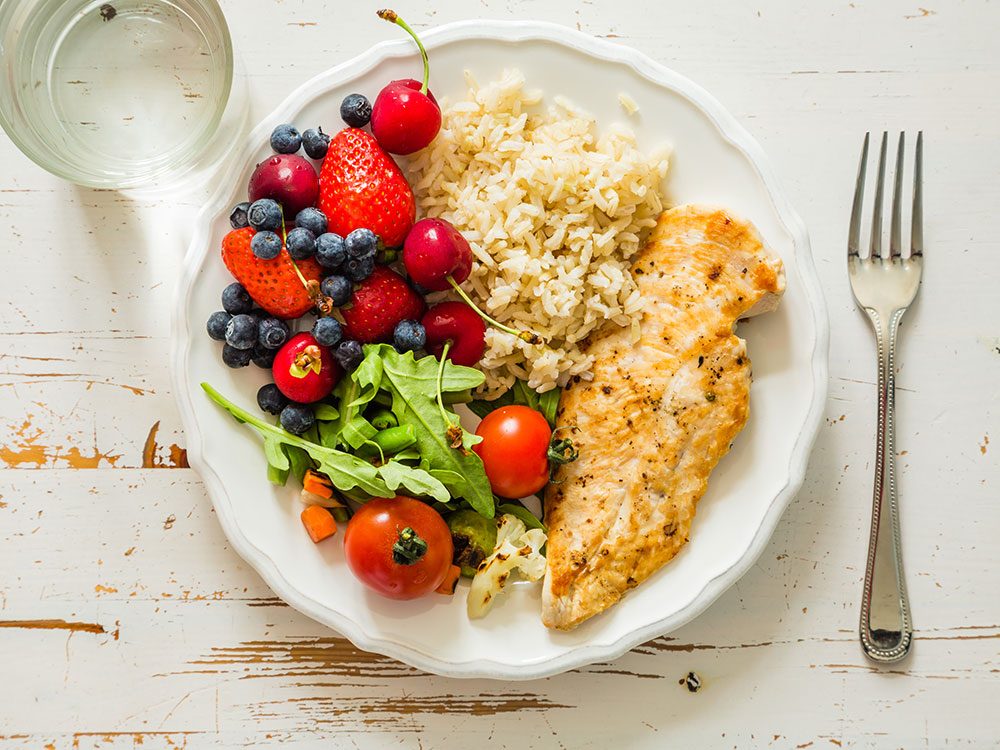 Effortless Weight Loss: 50 Simple Strategies (No Exercise Required!)