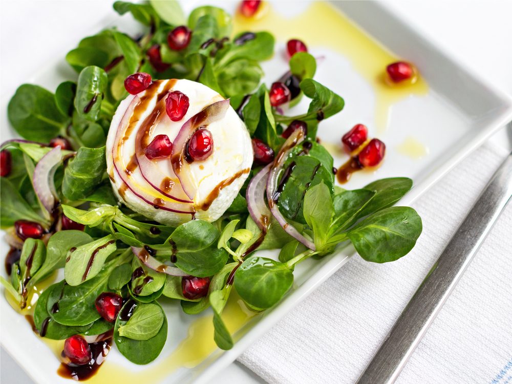 Weight Loss Salad Secrets: 6 Tricks for Effective & Filling Salads