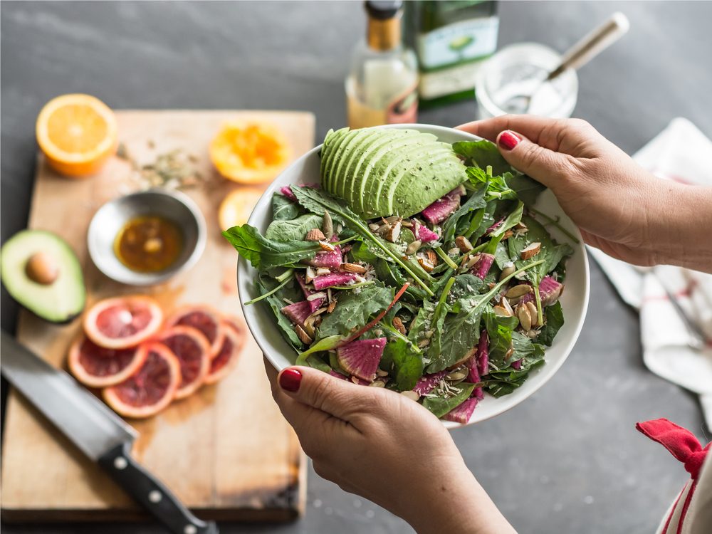Weight Loss Salad Secrets: 6 Tricks for Effective & Filling Salads