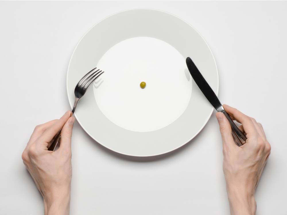 The Risks of Fad Diets: Why Quick Weight Loss Isn t Sustainable