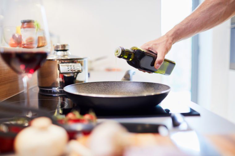 50 Unexpected Reasons for Weight Gain (Even If You re Healthy)