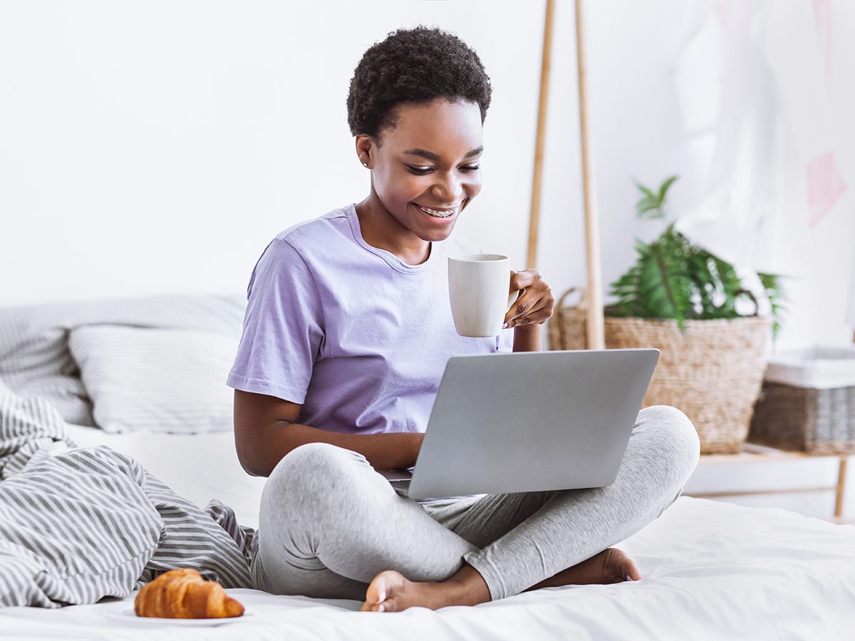 Mindful Eating: 15 Tips to Reduce Food Intake & Increase Satisfaction