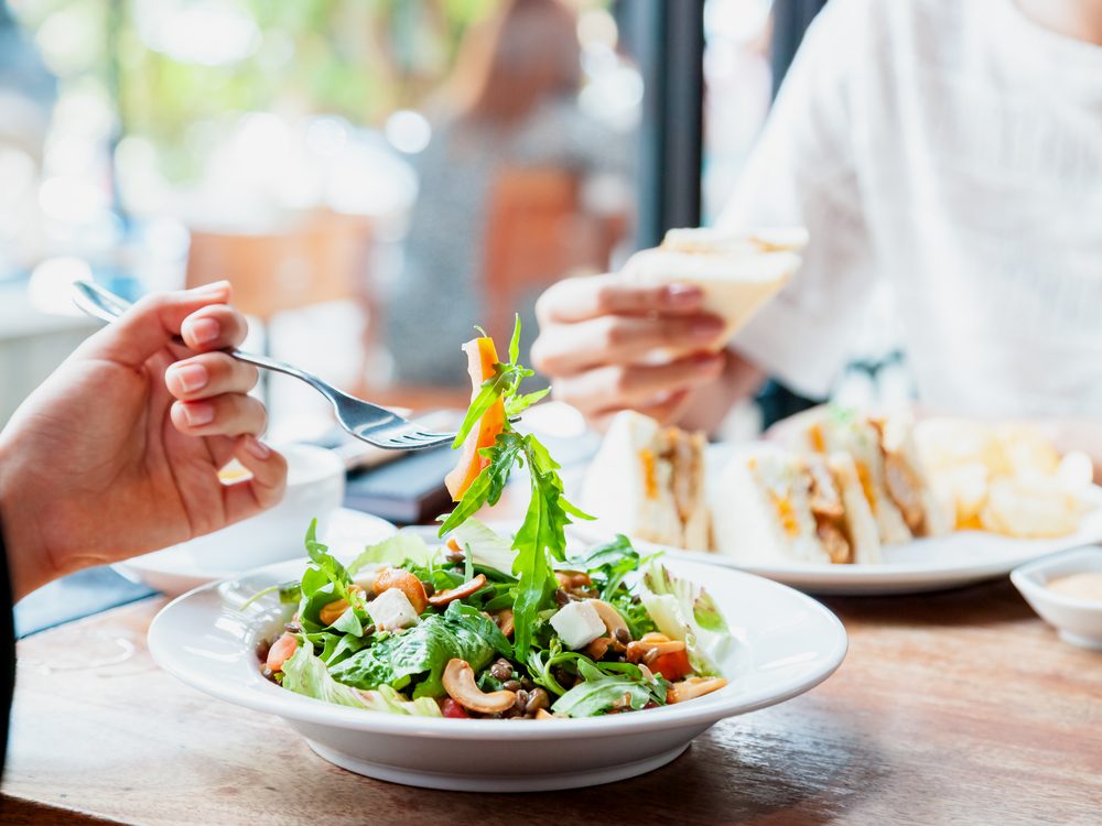 Mindful Eating: 15 Tips to Reduce Food Intake & Increase Satisfaction