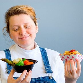 Healthy Eating vs. Fast Food: Understanding the Impact on Health