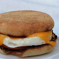 Healthy Eating vs. Fast Food: Understanding the Impact on Health