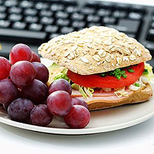 Effective Weight Loss Strategies: Top Tips & Foods (2012 Insights)
