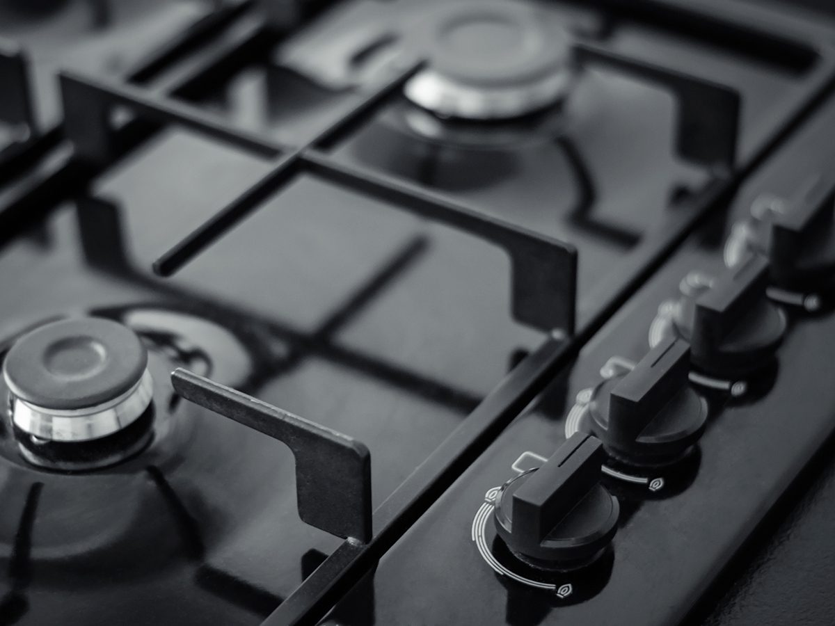 The Ultimate Kitchen Cleaning Guide: A Step-by-Step Approach