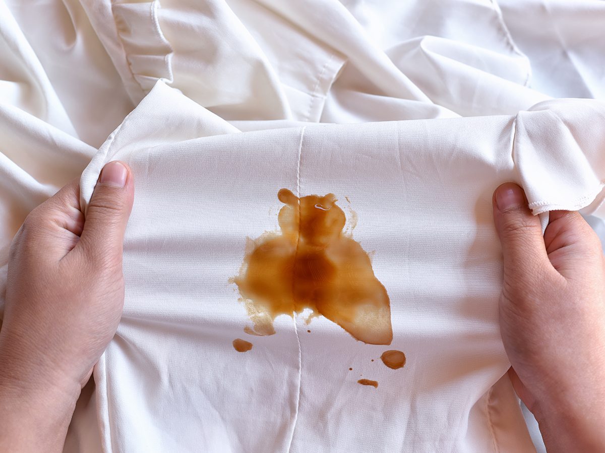 Magic Eraser Mistakes: 10 Things to Avoid (Protect Your Surfaces!)